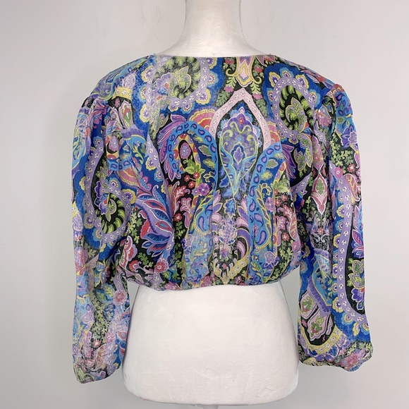 Zara Paisley Printed Cropped Top. Twist Front. Puff Sleeves. Size Large. NWT. - Picture 7 of 14